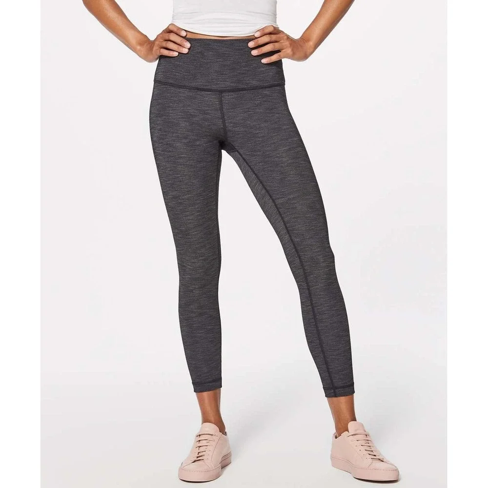 Lululemon Wunder Under Hi-Rise‎ 7/8 Tight in Heathered Black Size 6 Athleisure